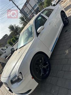 کرایسلەر 300